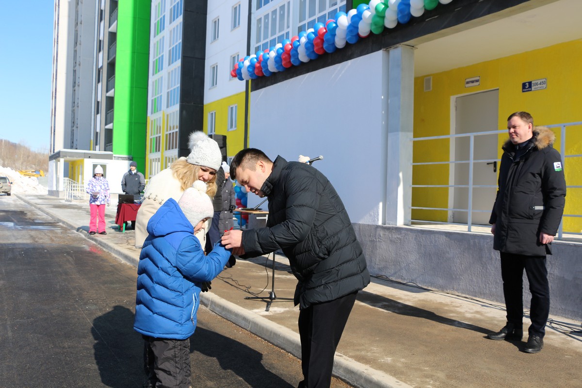 Новоселы с улицы Современников