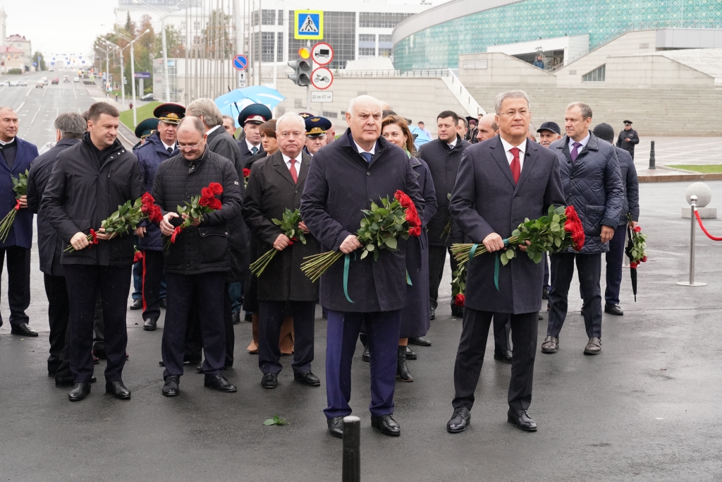 Единства и процветания!